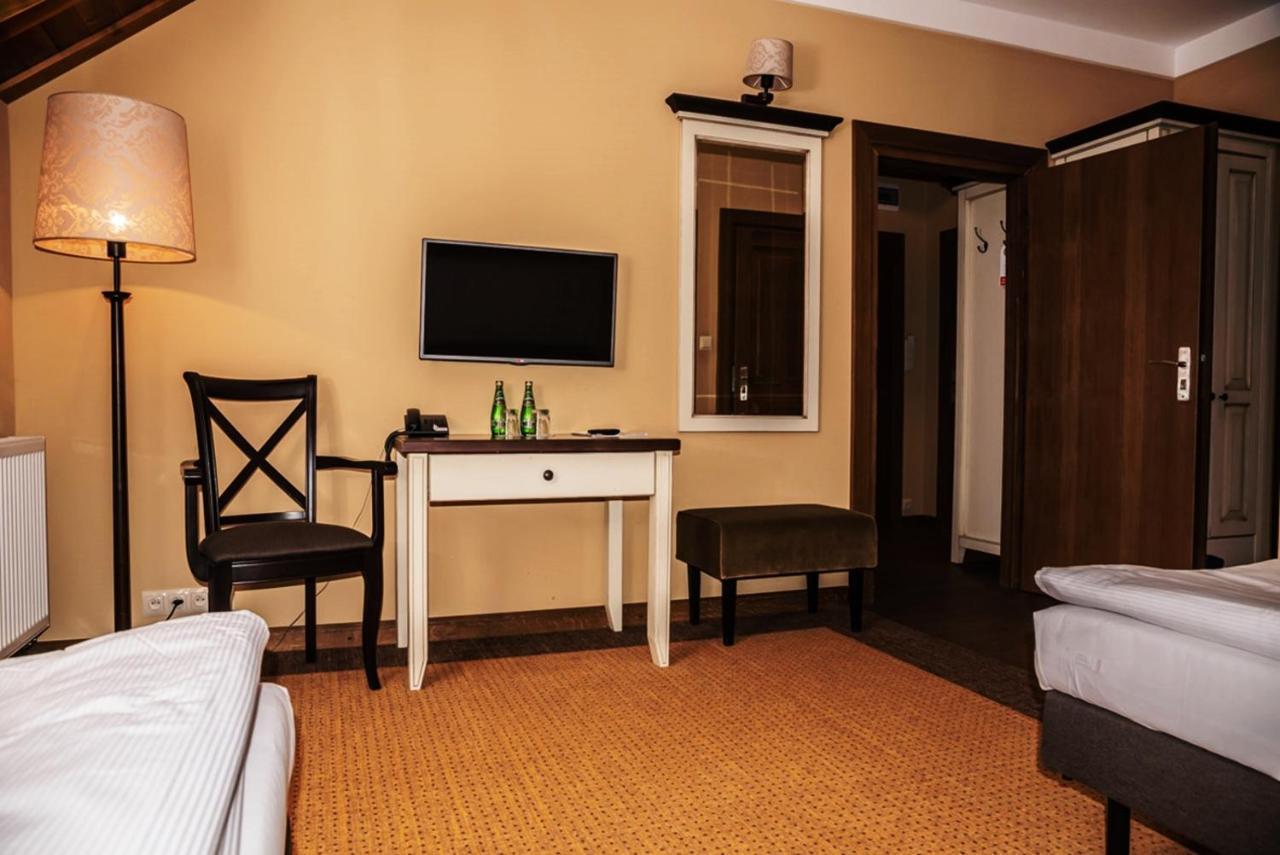 Folwark Lekuk Hotell Łękuk Mały Eksteriør bilde